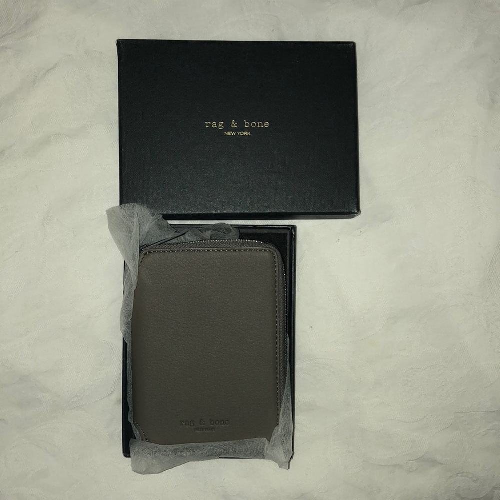 GORGEOUS brand new rag & bone leather wallet